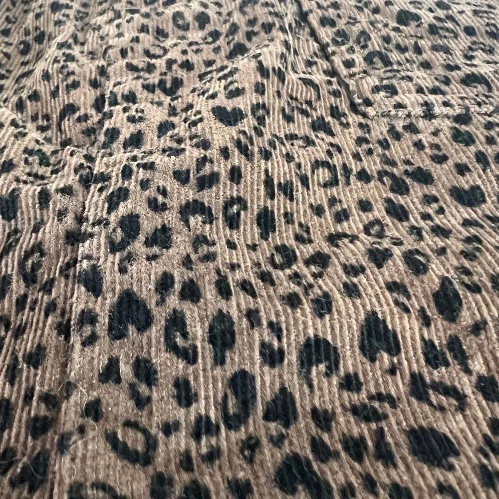 Old Navy‎ Girls Size Medium/8 High-Waisted A-Line Brown Cheetah Corduroy Skirt